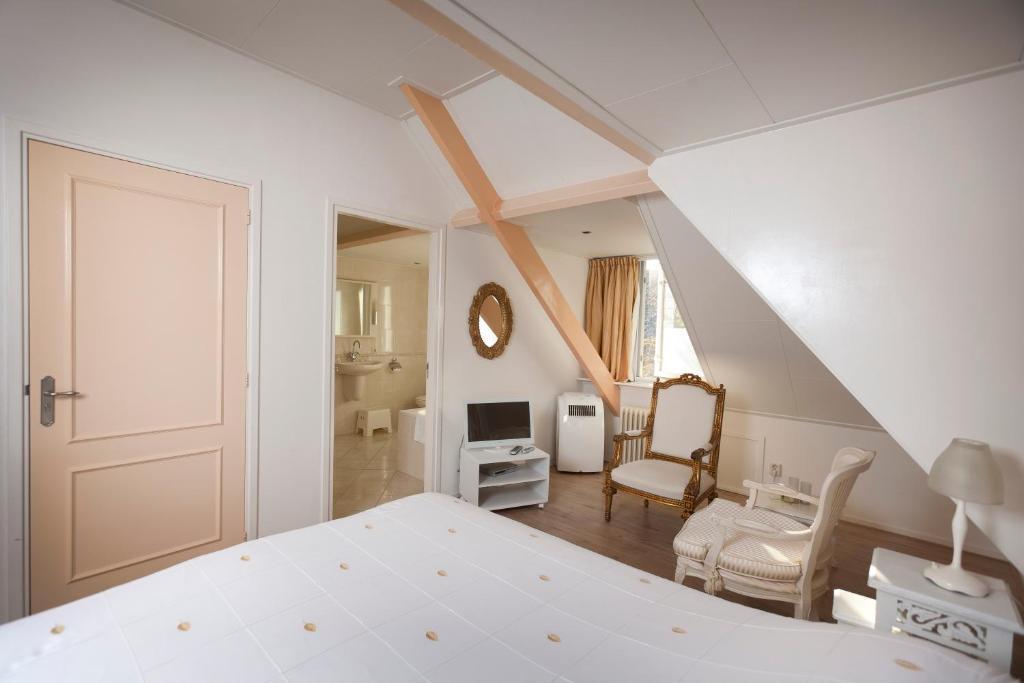 Het Heerenhuys Hotel Ruinerwold Room photo